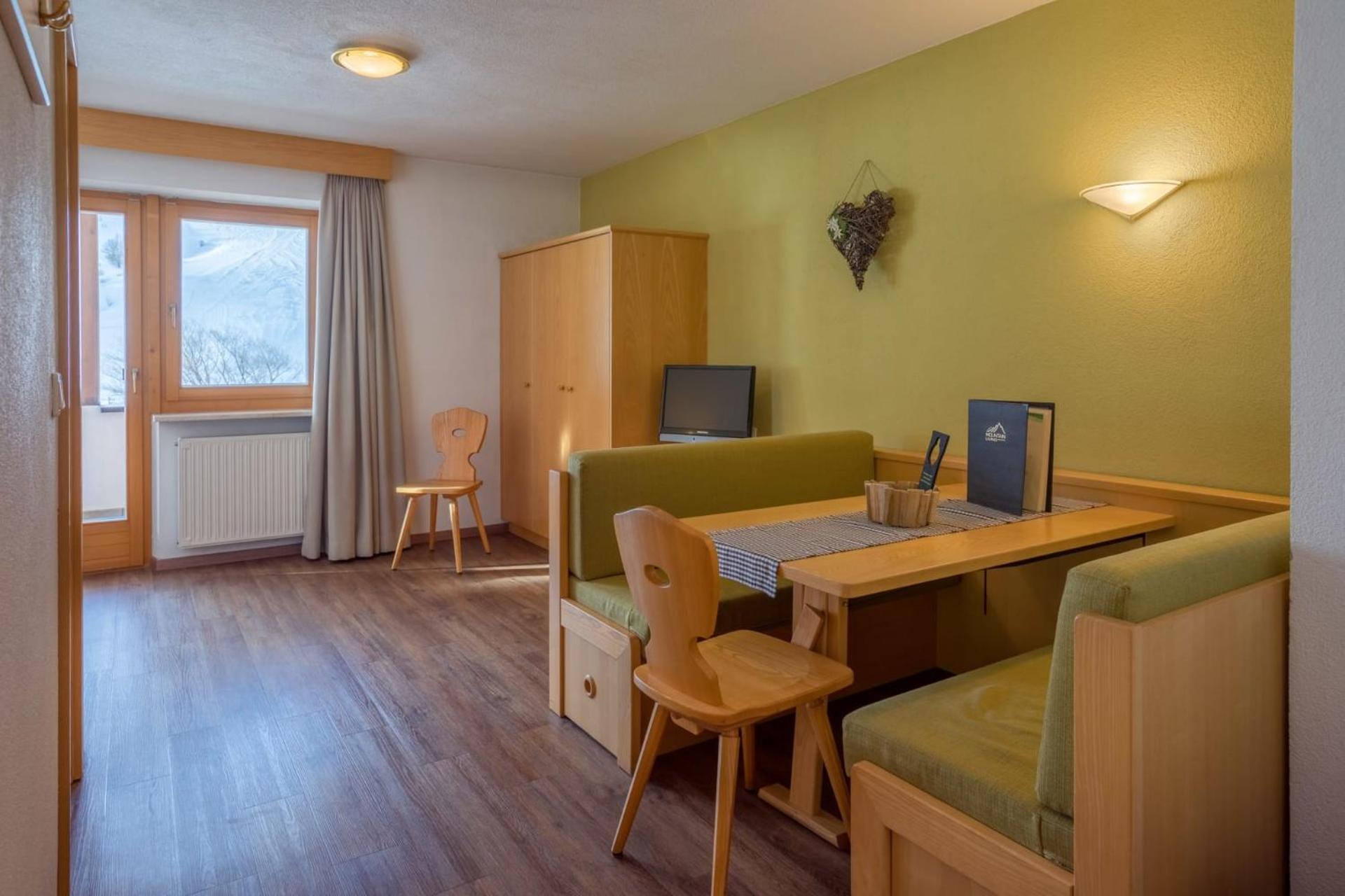 Mountain Living Apartments San Valentino alla Muta Ngoại thất bức ảnh