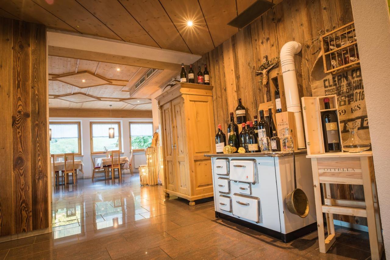 Mountain Living Apartments San Valentino alla Muta Ngoại thất bức ảnh